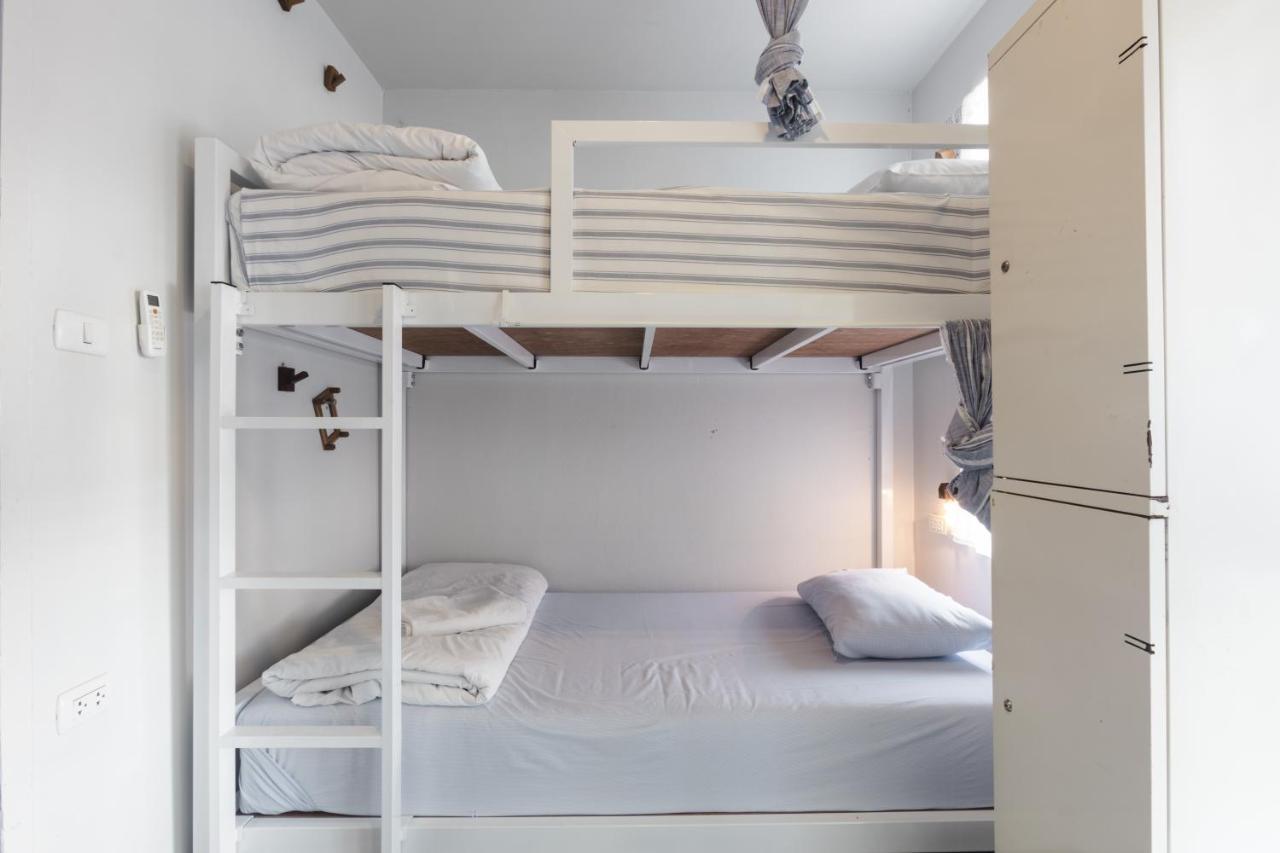 Albergue The Yard *